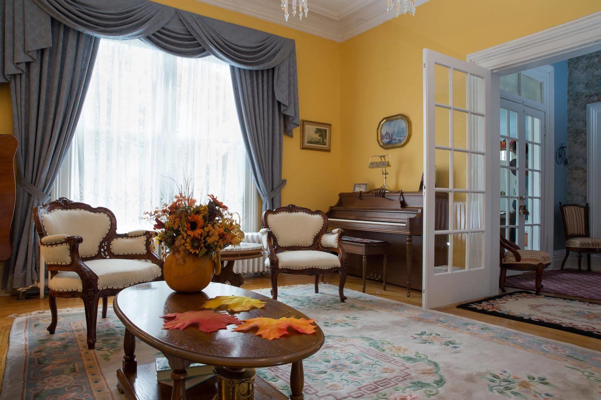 تشارلوت تاون Fitzroy Hall المظهر الخارجي الصورة