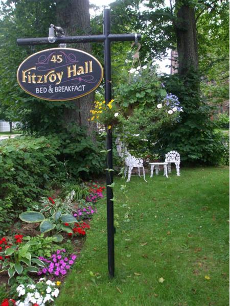 تشارلوت تاون Fitzroy Hall المظهر الخارجي الصورة